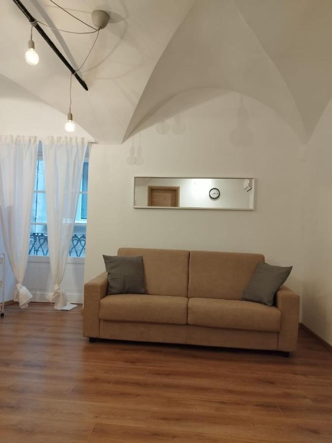 The First Luccoli Garibaldi Rolli Apartment Генуа Екстериор снимка