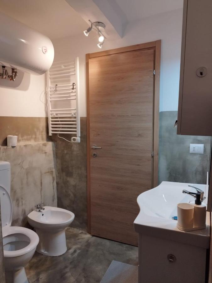 The First Luccoli Garibaldi Rolli Apartment Генуа Екстериор снимка