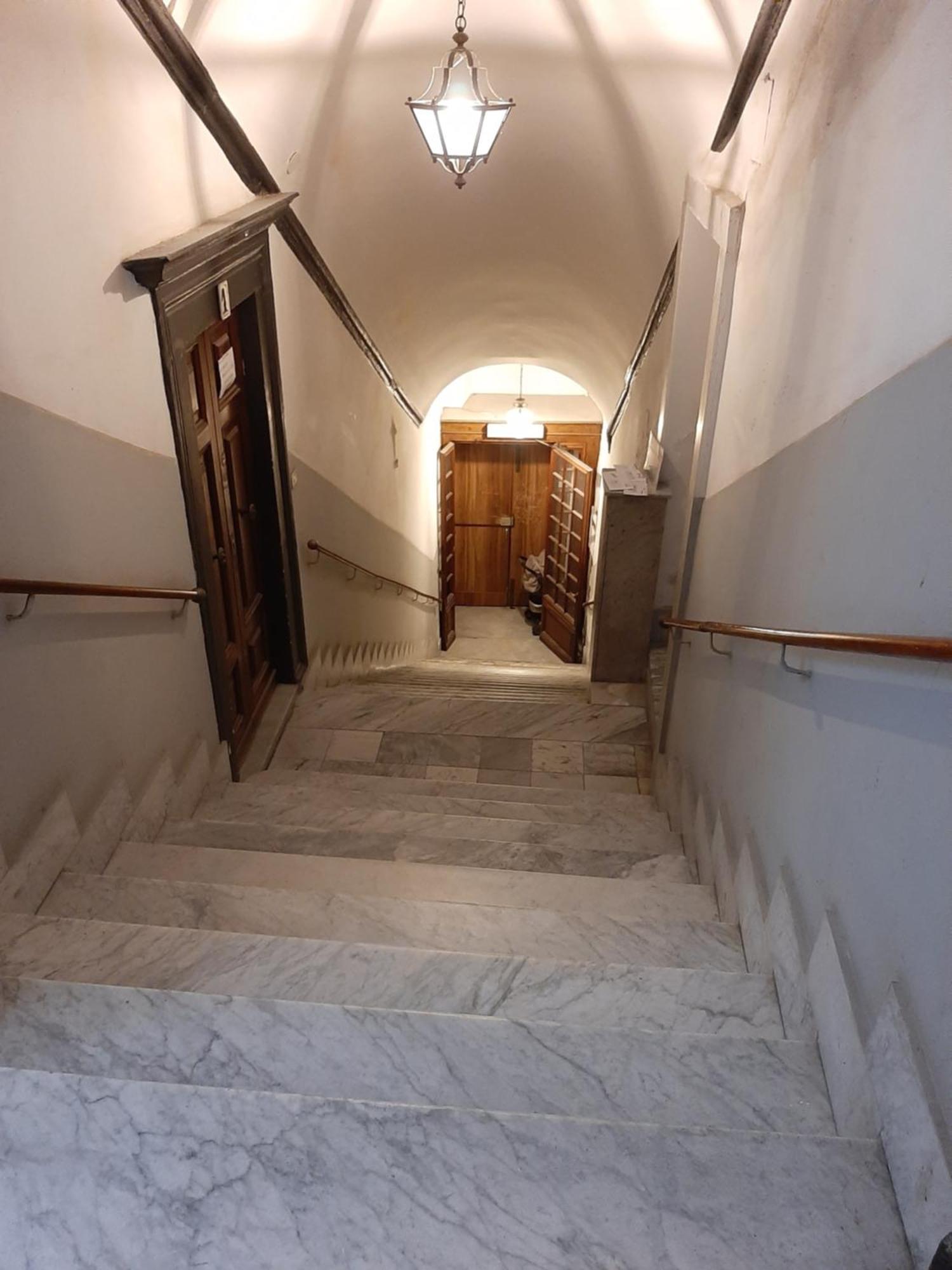 The First Luccoli Garibaldi Rolli Apartment Генуа Стая снимка